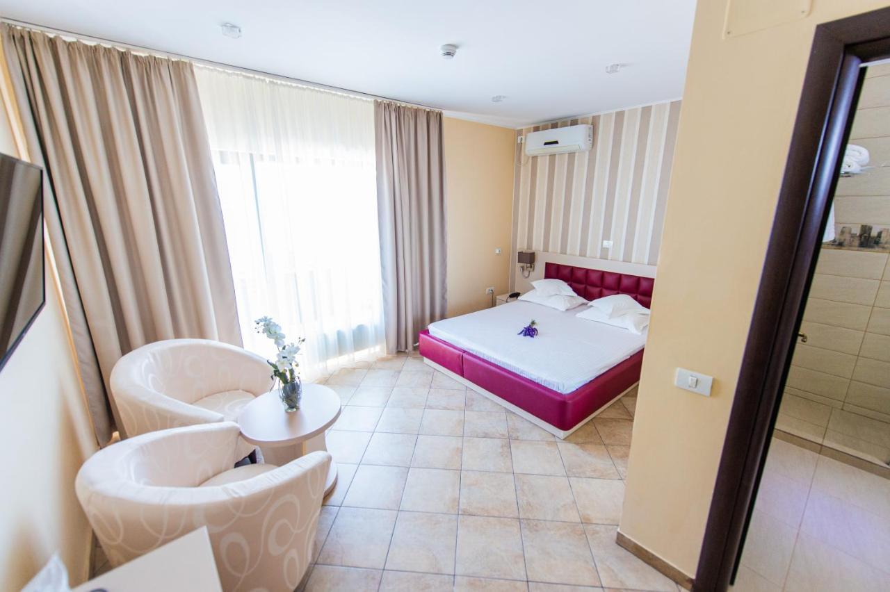 Hotel Prestige Mamaia Exteriér fotografie